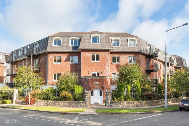118 Kerrymount, Kilgobbin Wood, Castle Court, Dublin 18, D18H368
