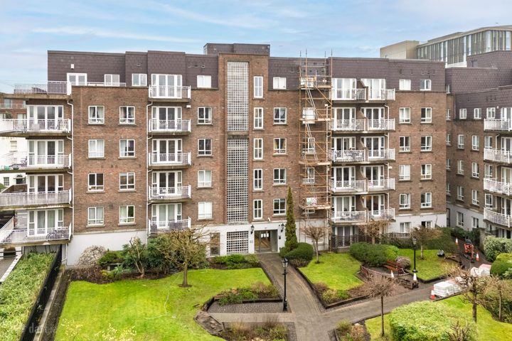 Apartment 10, Block 1, Harcourt Green, Portobello, Dublin 8, D02W223