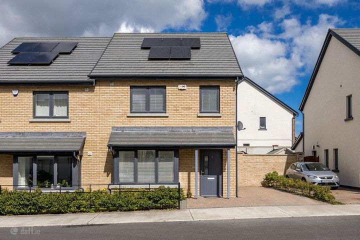 5 Rathmore Green, Lusk, Co. Dublin, Lusk, Co. Dublin, K45HX72