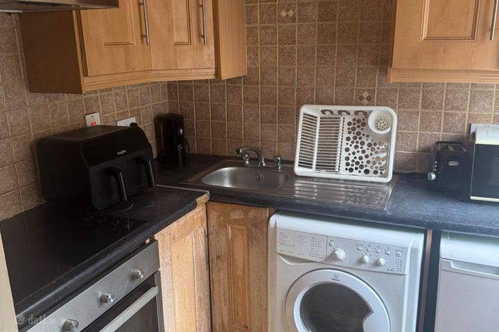 3 Broadstone Avenue, North Circular Road, Dublin 7