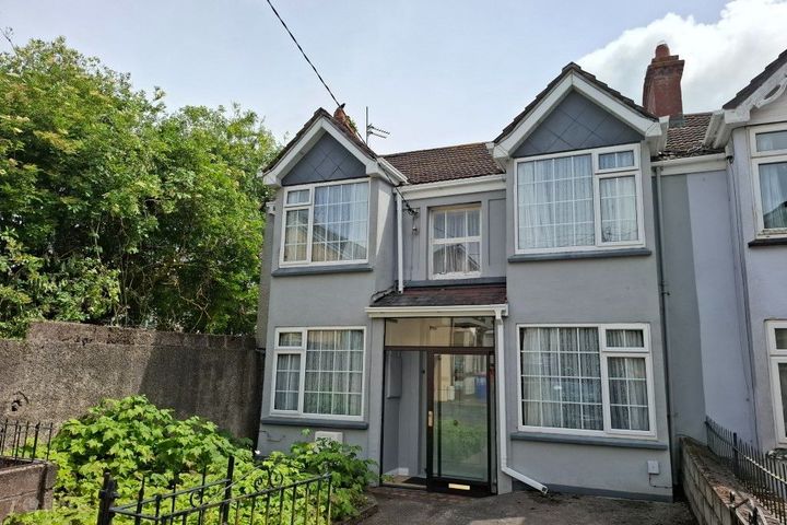 1 Clashduv Villas, Glasheen Road, Glasheen, Co. Cork, T12P3Y0