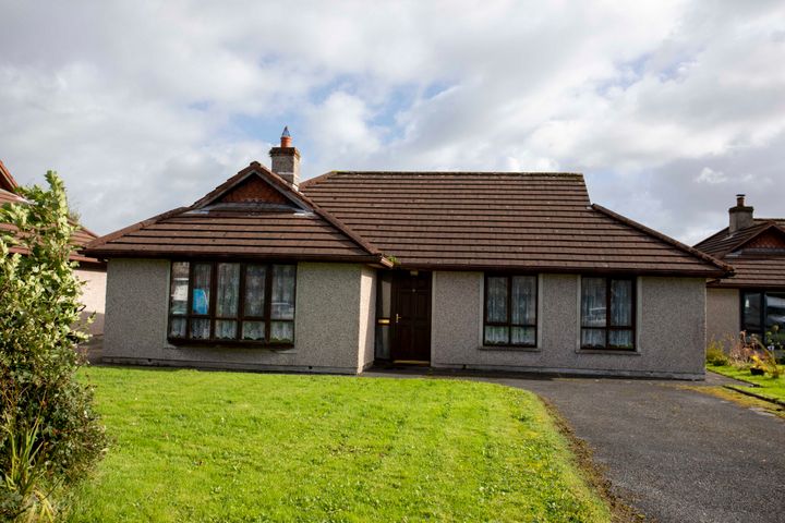 2 Pine Court, Ashleigh Downs, Tralee, Co. Kerry, V92F2KF