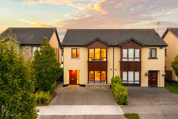 281 Roseberry Hill, Newbridge, Co. Kildare, W12HF51