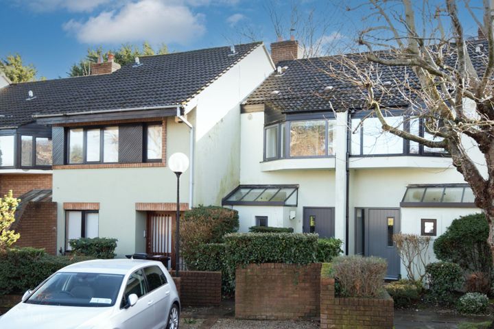 6 Oak Apple Green, Rathgar, Dublin 6, D06C9R0