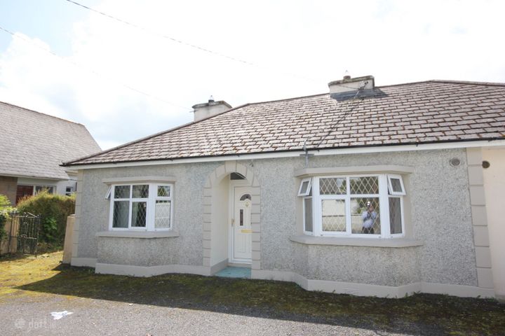 The Left, Ballinakill Road, Abbeyleix, Abbeyleix, Co. Laois