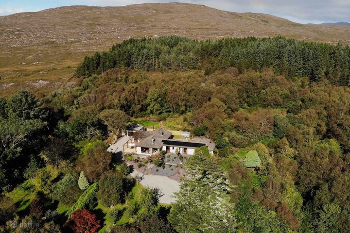 The Koppie, Ankail, Tahilla, Parknasilla, Co. Kerry, V93K8F8