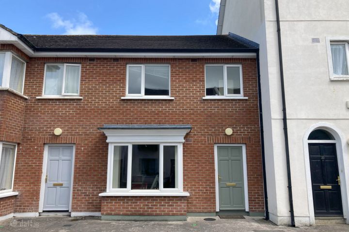 34 Croke Gardens, Thurles, Co. Tipperary, E41E4X7