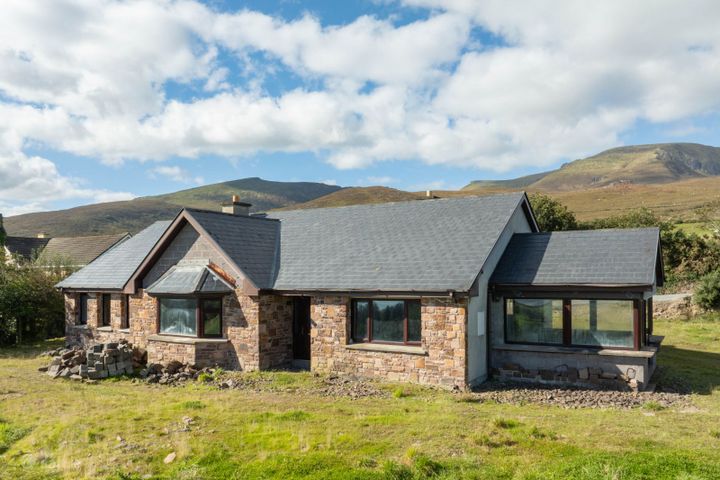 Fybagh, Castlemaine, Milltown, Co. Kerry, V93F1H3