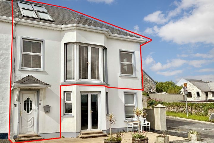 2 Ocean View Apartment, Rosses Point, Sligo, Sligo