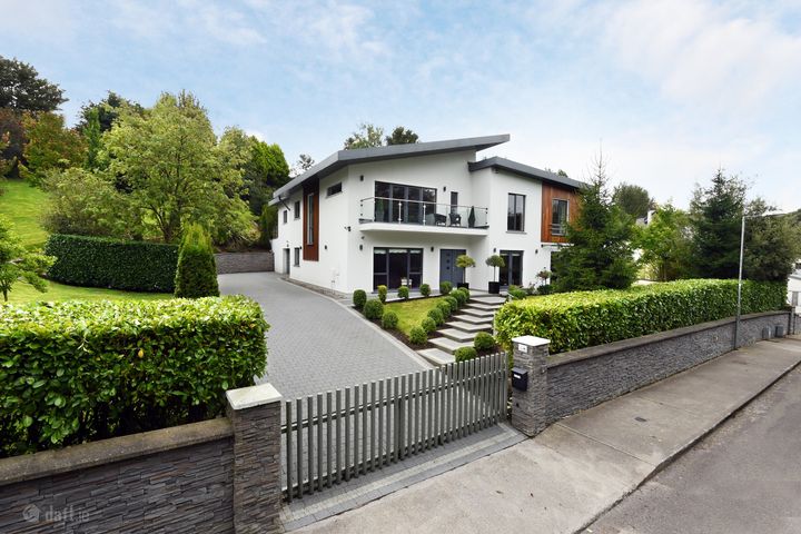 8 Cuil Chluthair, Sarsfield Court, Glanmire, Cork