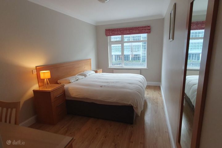 Salvador Place, Western Road, Co. Cork