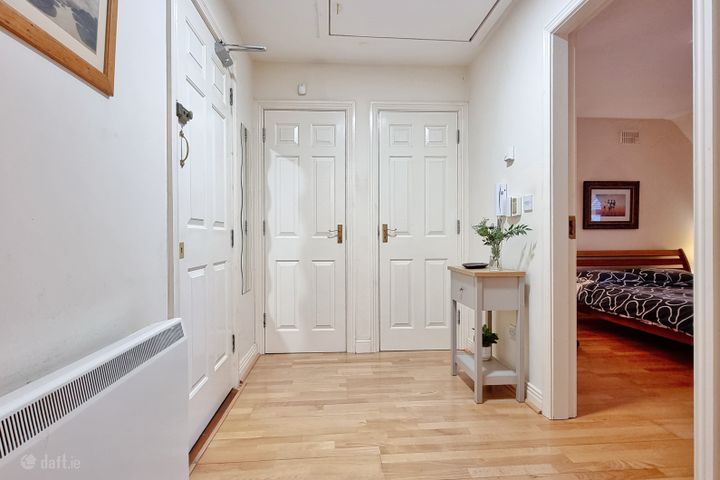 Apartment 10, Brownsbarn Court, Old Naas Road, Kingswood Cross, Dublin 22, D22VY81