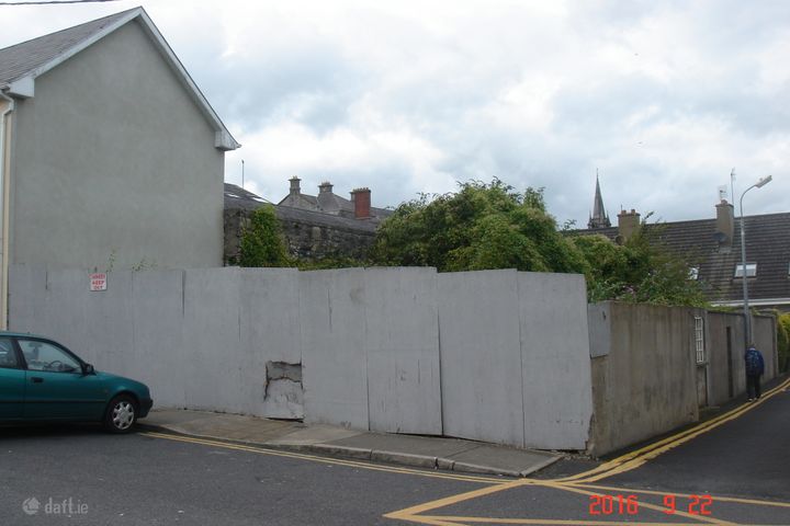 2 Broad St., Charleville, Co. Cork