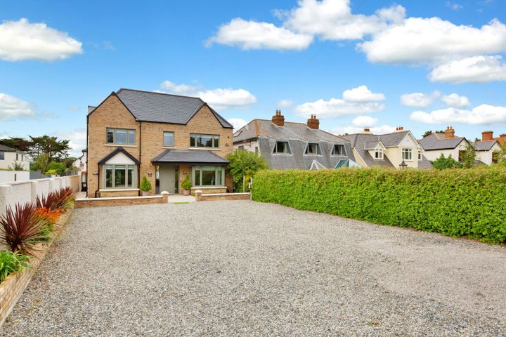 132 Dublin Road, Sutton, Dublin 13, D13CFX9