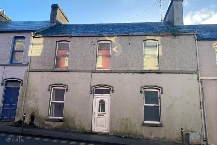 Bridge Street, Ballinrobe, Co. Mayo, F31T997