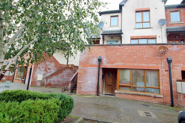 Ard Na Si, Lis Na Dara, Carrick Road, Dundalk, Co. Louth, A91HD43