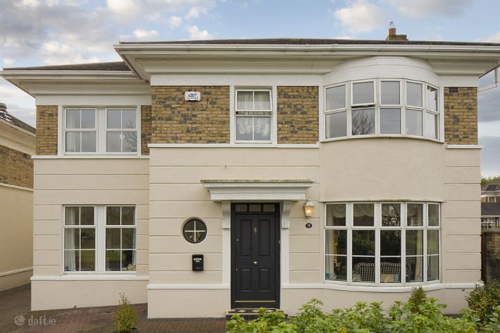 72 Avoca Park, Blackrock, Dublin