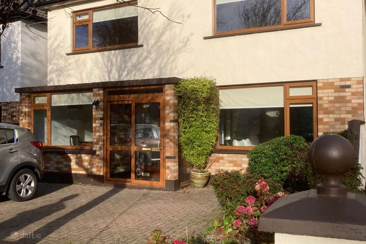 9 Wesley Heights, Dundrum, Dundrum, Dublin 16