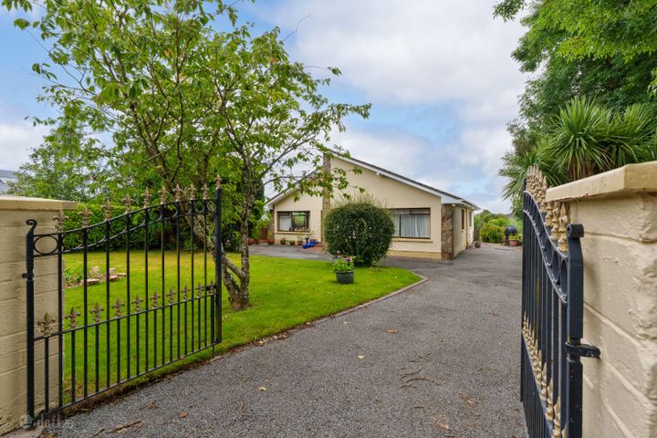The Glen, Meadowlands, Upper Rochestown, Rochestown, Co. Cork, T12DHD1