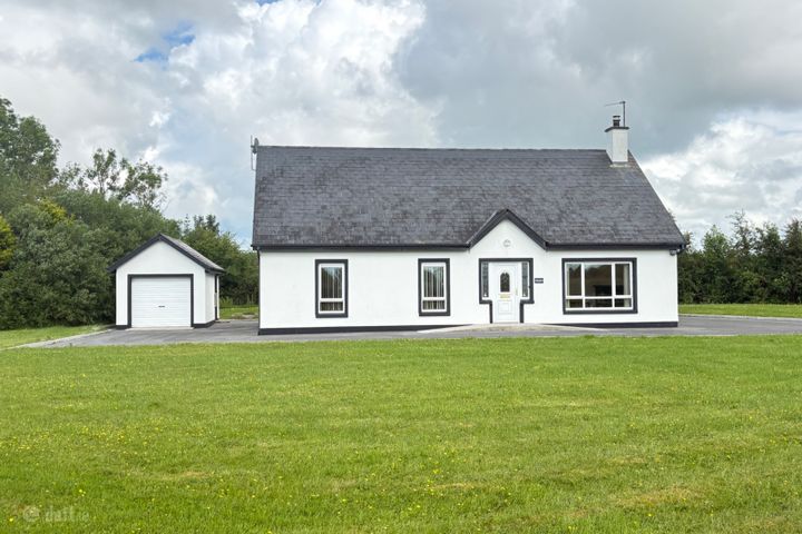 Balliahown, Athlone, Co. Westmeath, N37R6P3