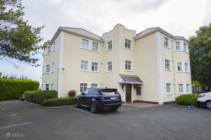 4 Saffron House, Station Road, Sutton, Co. Dublin, D13FW26