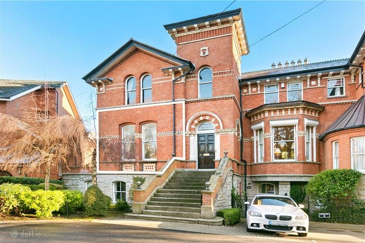 5 Raglan Court, 14 Raglan Rd, Ballsbridge, Dublin 4, Dublin