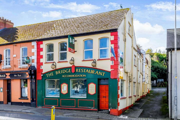 The Bridge, Railway Road, Cavan, Co. Cavan, H12 X3D9