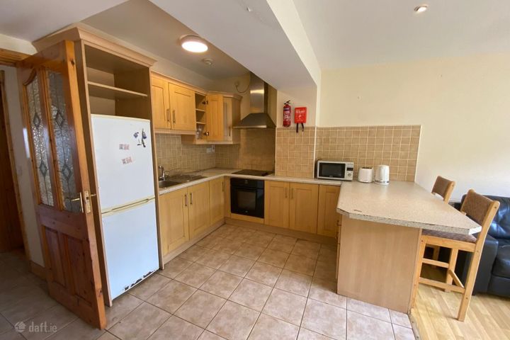 9 Saint Vincent'S View, College Road, Western Road, Co. Cork