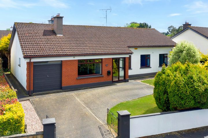10 Doylesfort Grove, Dundalk, Co. Louth, A91P7W3
