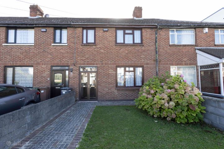 17 Walkinstown Road, Crumlin, Dublin 12, D12N7X2