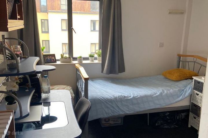 Model Farm Road, Bishopstown, Co. Cork