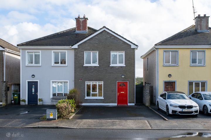 83 Cluain Ri, Monivea Rd, Athenry, Galway