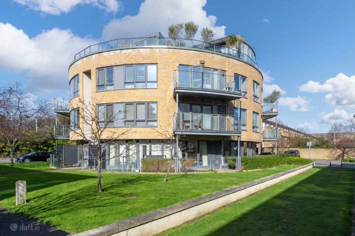 Apartment 11, Park Hall, Milltown Avenue, Milltown, Dublin 6, D06VH30 - Photo 2