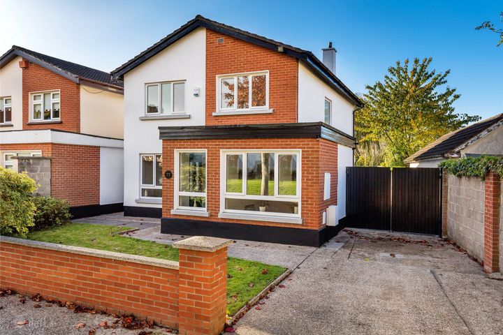77 College Grove, Castleknock, Dublin 15, Dublin 15, Dublin