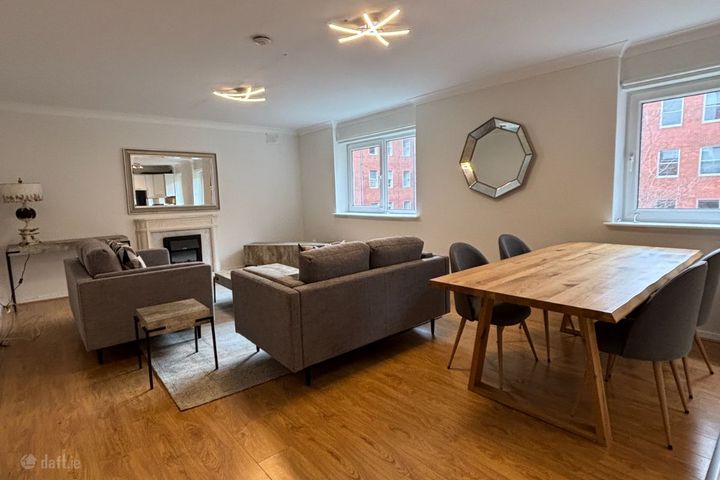 Madison Court, Grand Canal Dock, Dublin 2