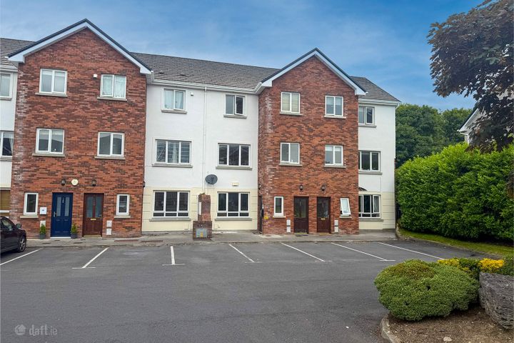 151 Sli Gheal, Ballymoneen Road, Knocknacarra, Galway, H91A466