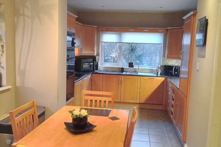 Tor Bui, Knocknacarra, Co. Galway