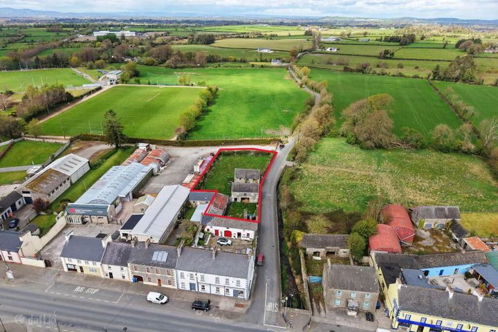 Mill Yard, Coolkereen, Toomevara, Nenagh, Co. Tipperary
