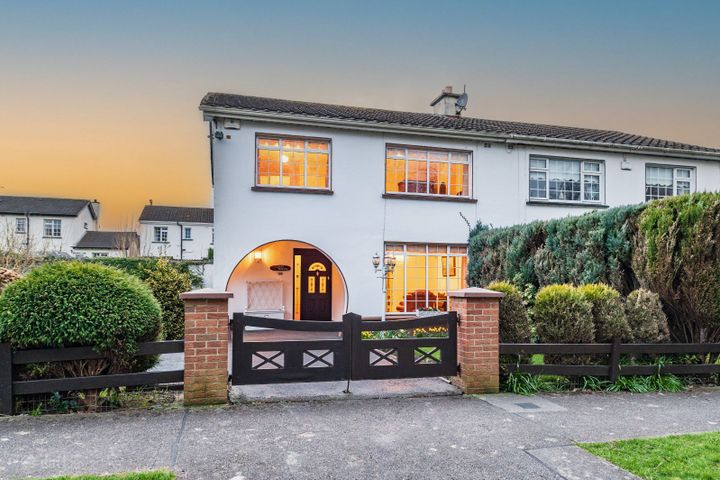 Corón Mhuire, 199 The Oaks, Newbridge, Co. Kildare, W12DT66