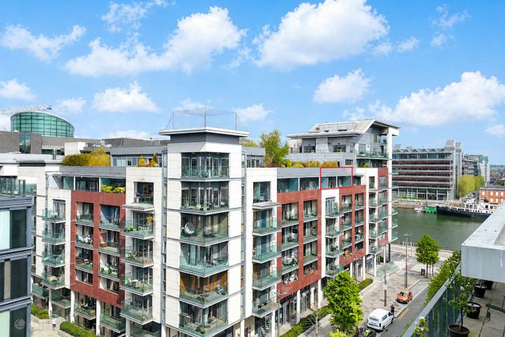 38 Forbes Quay , Grand Canal Dock, Co. Dublin, D02NY28