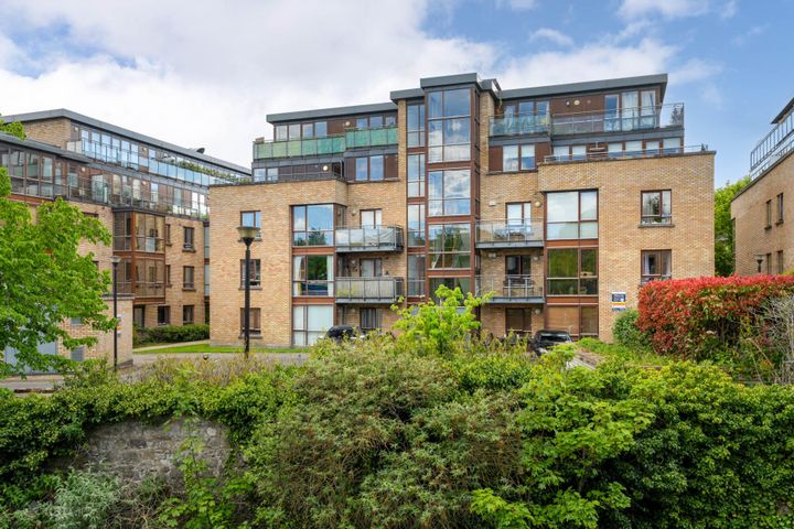 110 The Island, Martin`s Row, Dublin 20, Co. Dublin, D20Y996