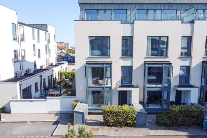 14 La Touche Cove, Cliff Road, Greystones, Co. Wicklow