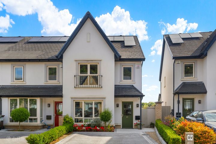 61 Bishops Gate, Kilternan, Dublin 18, D18HF6R