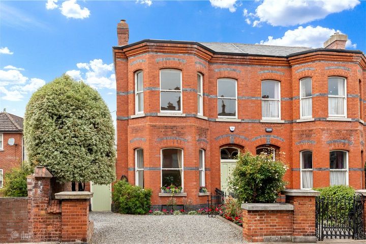 18 Warwick Villas, Sallymount Avenue, Ranelagh, Dublin 6, D06X5P2