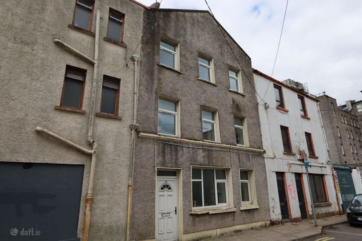 10 Moore Street, Cork, Cork City Centre, Co. Cork, T12P4A3
