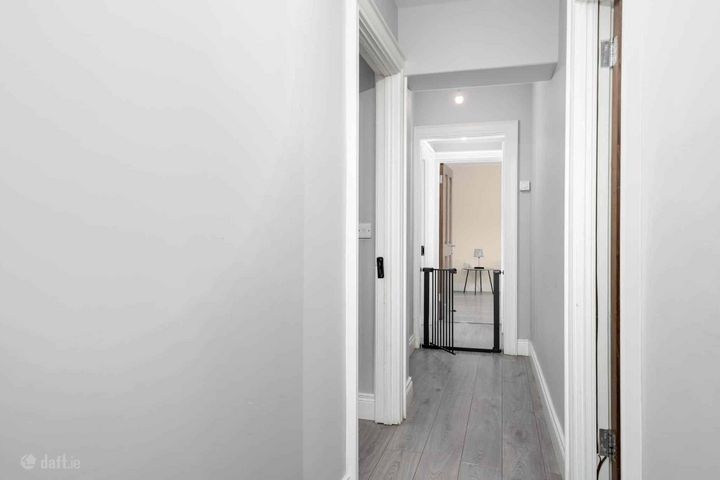 10 Monastery Walk, Clondalkin, Dublin 22, + Full Planning for second dwelling - Photo 3