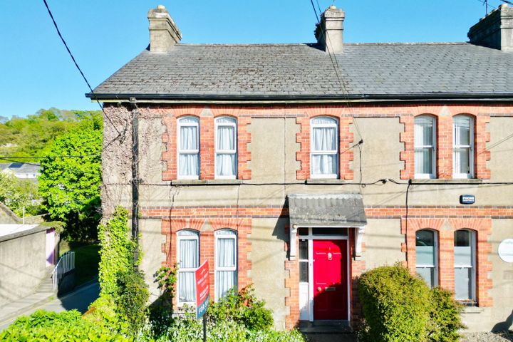 1 Saint John's Terrace, Mill Park Road, Enniscorthy, Co. Wexford, Y21A8N2