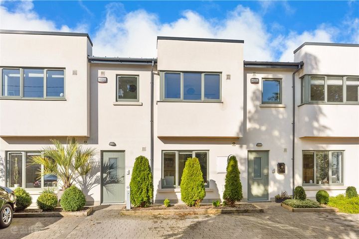 2 Sydney Mews, Sydney Avenue, Blackrock, Dublin