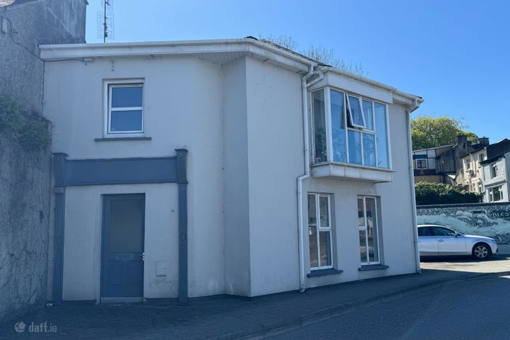 1 Riverview House, Saint Patricks Quay, Bandon, Co. Cork
