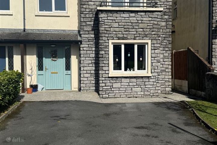 19 Carraig Mor, Loughrea, Galway, Loughrea, Co. Galway